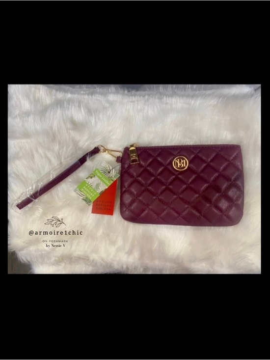 Badgley Mischka Handbags - BADGLEY MISCHKA | Diamond Quilted Pattern Vegan Leather Wristlet | Burgundy